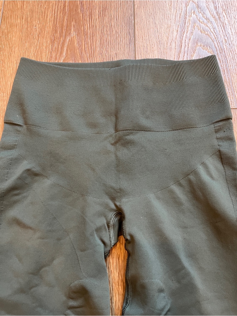 Lululemon Align Mid Rise Cropped Size 8 - Picture 2 of 7